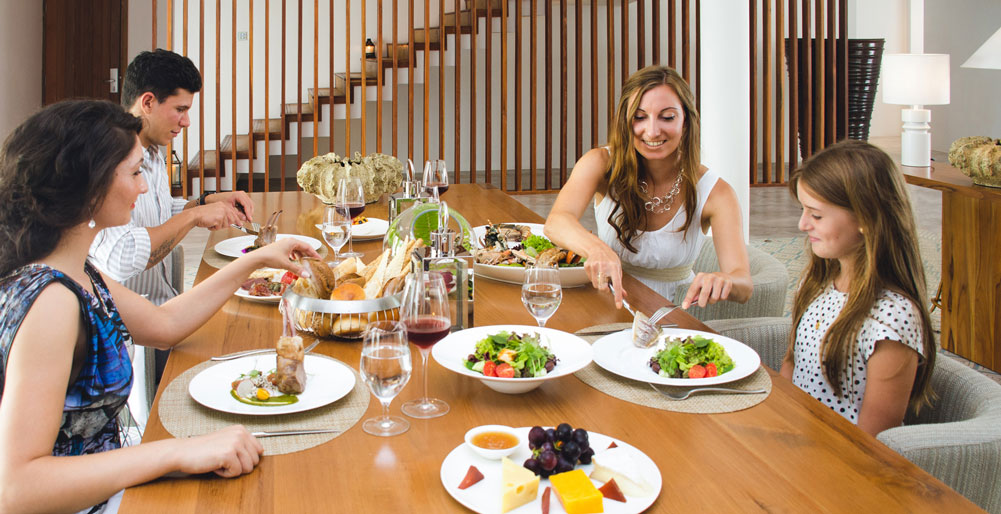 Amilla Beach Residences - The Great Beach Residence - Meal time at the villa